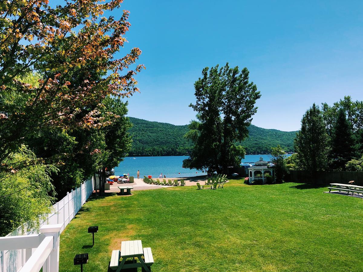 Shore Meadows Lodge Llc Lake George Buitenkant foto